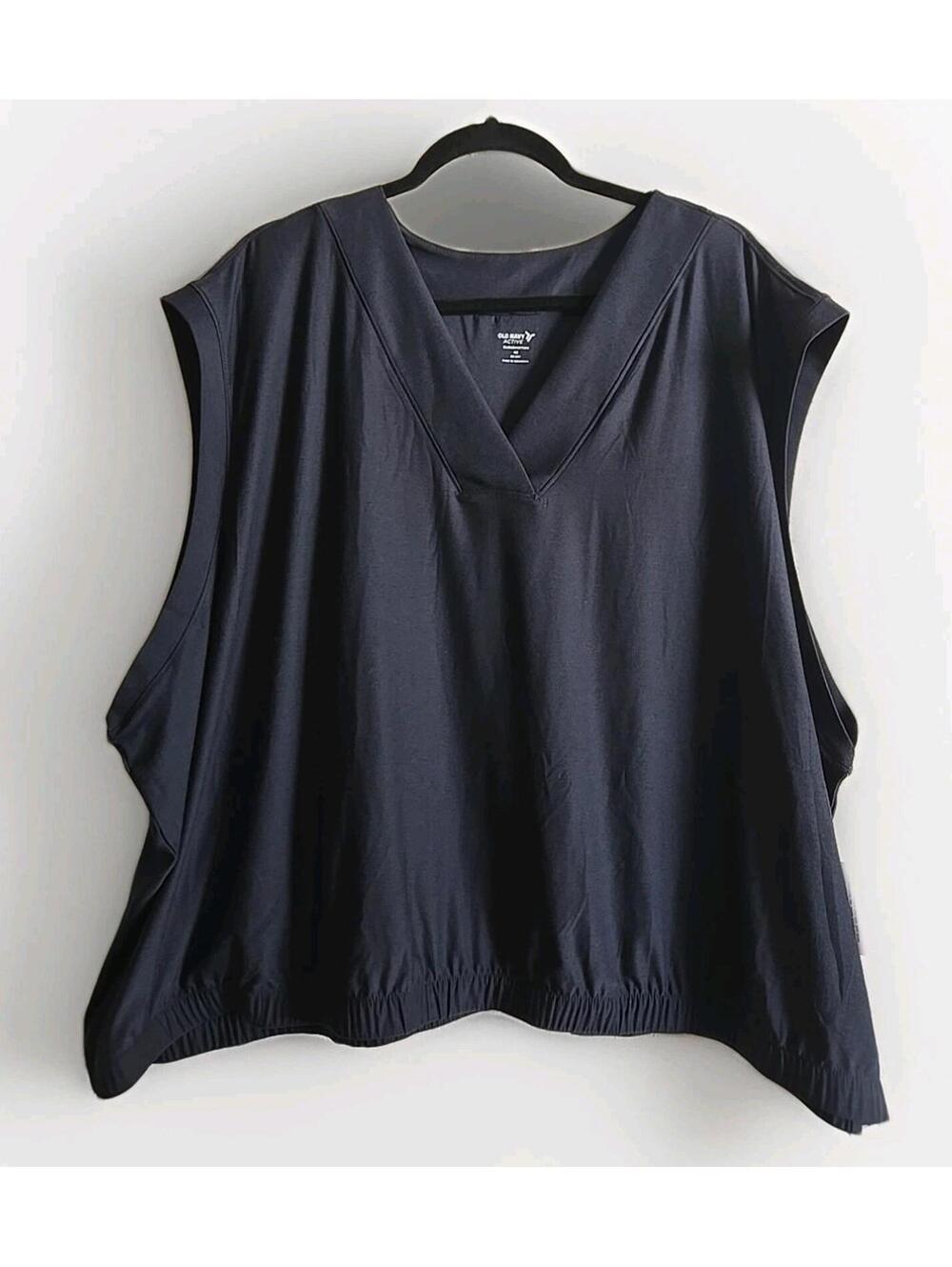 NWT OLD NAVY ACTIVE Size 4X V-Neck Sleeveless Top CLOUDMOTION GO DRY